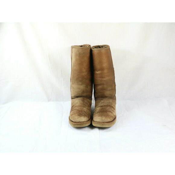 UGG AUSTRALIA 5823 Classic Tall Leather & Sheepskin Boots Metallic Bronze W8 - Picture 2 of 8